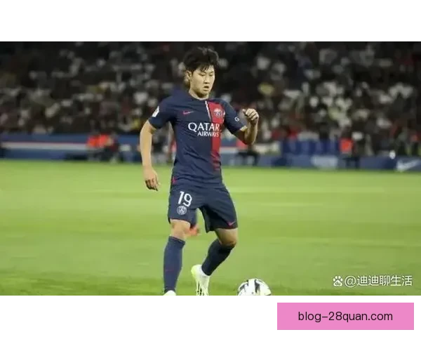 巴黎圣日耳曼李刚仁中场位置演变与战术适应分析